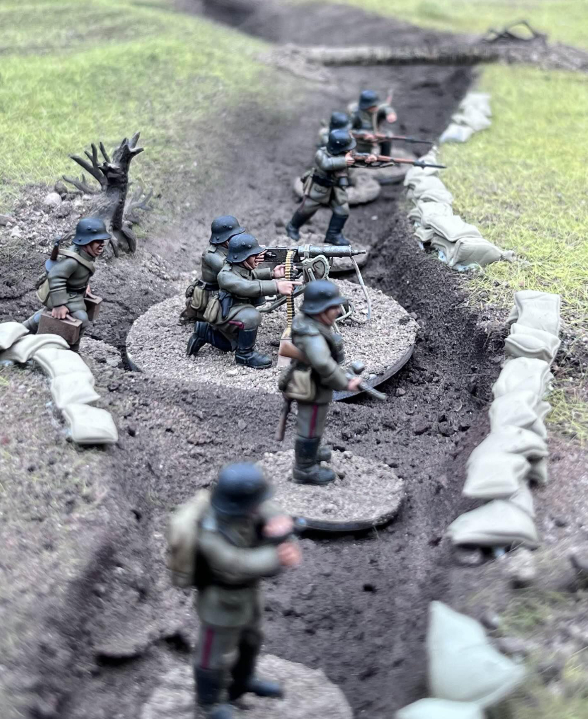 Retreat Hell - Part2 - Imperial Germany - Gasmask wearing squad by